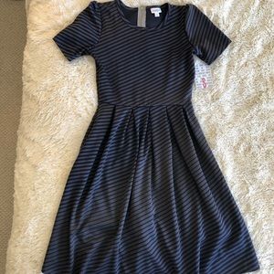 LuLaRoe Amelia dress with pockets!